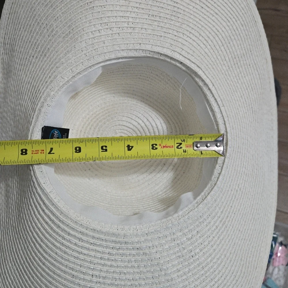 Coastalista Wide Brim Straw Sun Hat with Navy Script NWT OS